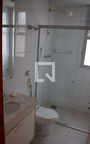 Apartamento à venda com 180m², 3 quartos e 3 vagasBanheiro 1