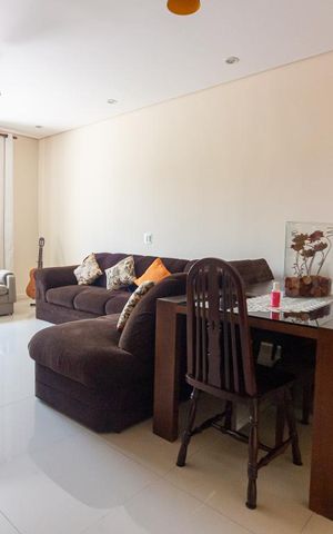 Casa para alugar com 260m², 4 quartos e 2 vagasSala