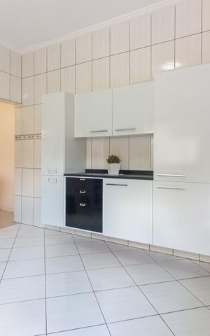 Casa para alugar com 260m², 4 quartos e 2 vagasCozinha