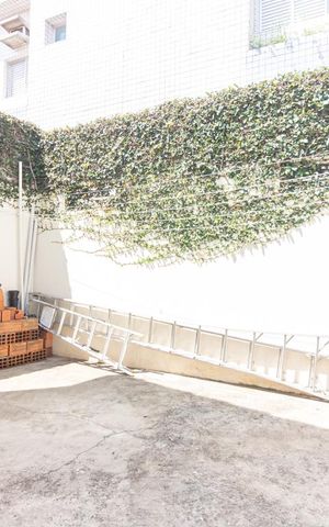 Casa para alugar com 260m², 4 quartos e 2 vagasQuintal