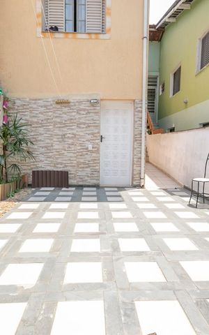Casa à venda com 90m², 2 quartos e 1 vagaChurrasqueira