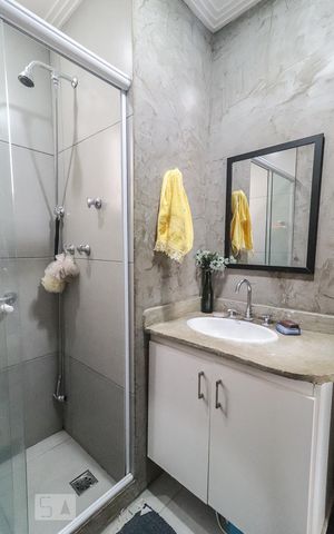Apartamento para alugar com 120m², 2 quartos e 1 vaga Apartamento para alugar com 120m², 2 quartos e 1 vagaBanheiro Social