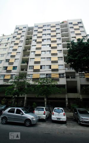 Apartamento para alugar com 95m², 2 quartos e 1 vagaFachada