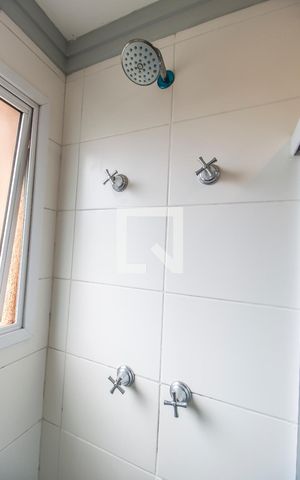 Apartamento à venda com 69m², 3 quartos e 1 vagaDetalhe do Banheiro da Suite