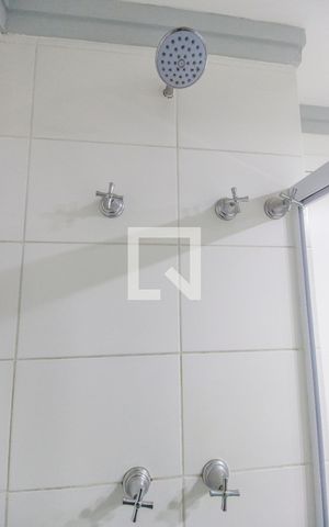 Apartamento à venda com 69m², 3 quartos e 1 vagaDetalhe banheiro