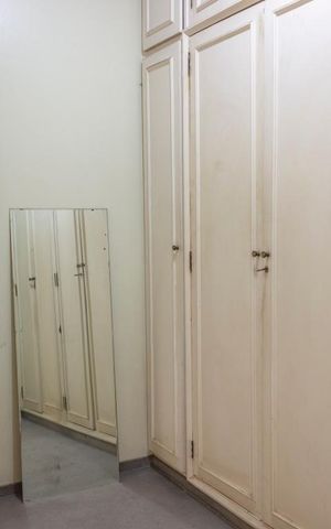 Casa à venda com 296m², 3 quartos e 3 vagasCloset