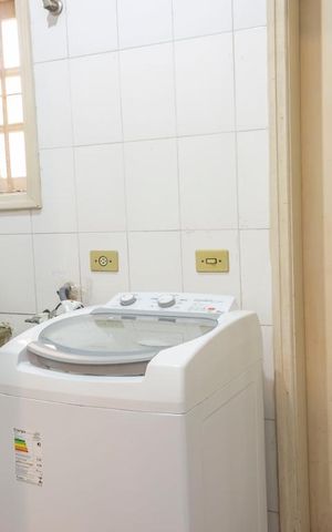 Casa à venda com 296m², 3 quartos e 3 vagasLavanderia