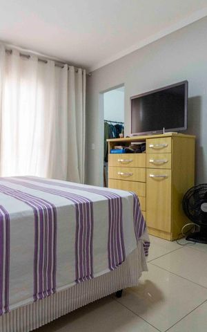Casa à venda com 160m², 3 quartos e 2 vagas Casa à venda com 160m², 3 quartos e 2 vagasQuarto 3 - Suite