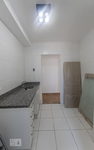 Apartamento para alugar com 63m², 2 quartos e 1 vaga Apartamento para alugar com 63m², 2 quartos e 1 vagaCozinha
