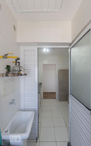 Apartamento para alugar com 63m², 2 quartos e 1 vaga Apartamento para alugar com 63m², 2 quartos e 1 vagaÁrea de Serviço