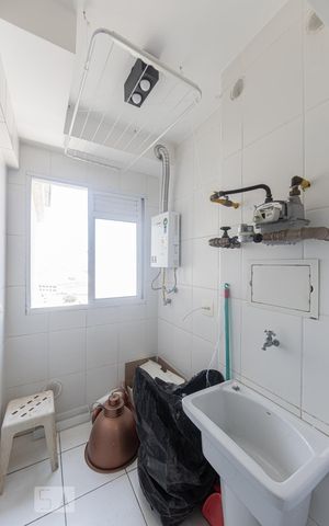 Apartamento para alugar com 63m², 2 quartos e 1 vaga Apartamento para alugar com 63m², 2 quartos e 1 vagaÁrea de Serviço