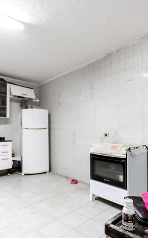 Casa à venda com 100m², 2 quartos e 1 vaga Casa à venda com 100m², 2 quartos e 1 vagaCozinha
