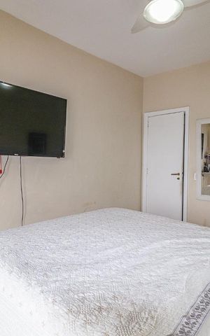 Casa de condomínio à venda com 800m², 5 quartos e 4 vagas Casa de condomínio à venda com 800m², 5 quartos e 4 vagasQuarto 3 - Suíte
