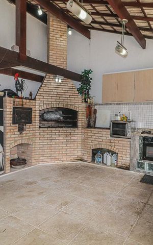 Casa de condomínio à venda com 800m², 5 quartos e 4 vagas Casa de condomínio à venda com 800m², 5 quartos e 4 vagasEspaço Gourmet
