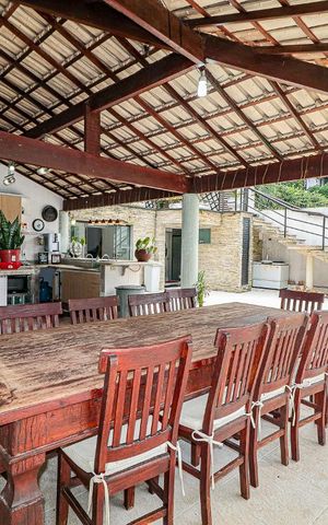 Casa de condomínio à venda com 800m², 5 quartos e 4 vagas Casa de condomínio à venda com 800m², 5 quartos e 4 vagasEspaço Gourmet
