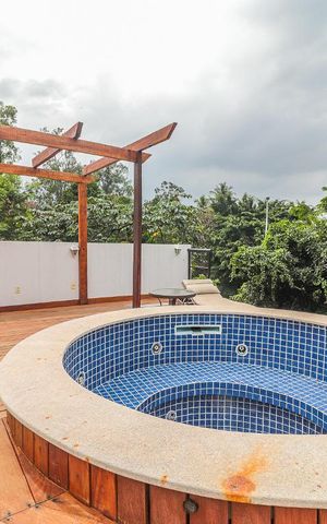 Casa de condomínio à venda com 800m², 5 quartos e 4 vagas Casa de condomínio à venda com 800m², 5 quartos e 4 vagasHidro com Deck Molhado