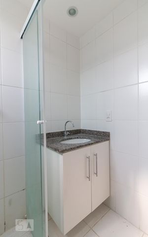 Apartamento para alugar com 54m², 2 quartos e sem vagaBanheiro quarto 2 suíte