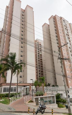 Apartamento para alugar com 54m², 2 quartos e sem vagaFachada do condomínio