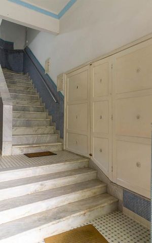 Apartamento à venda com 78m², 2 quartos e sem vaga Apartamento à venda com 78m², 2 quartos e sem vagaHall de Entrada