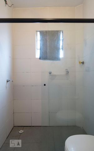 Apartamento para alugar com 70m², 2 quartos e sem vagaBanheiro