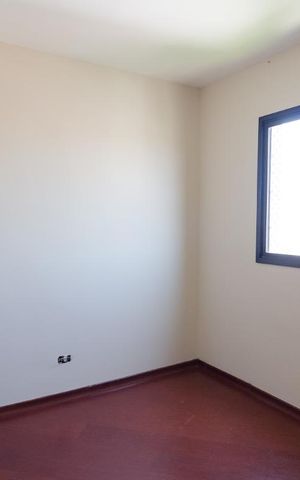 Apartamento à venda com 80m², 3 quartos e 2 vagas Apartamento à venda com 80m², 3 quartos e 2 vagasSuíte