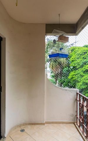 Apartamento à venda com 97m², 3 quartos e 1 vagaVaranda