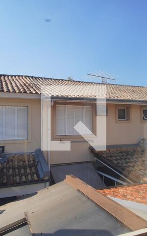 Casa de condomínio à venda com 79m², 3 quartos e 1 vagaQuarto 3 - Vista