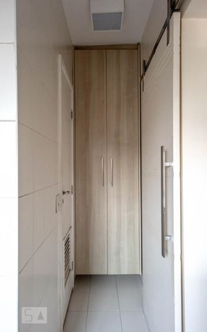 Apartamento à venda com 120m², 3 quartos e 2 vagas Apartamento à venda com 120m², 3 quartos e 2 vagasÁrea de Serviço