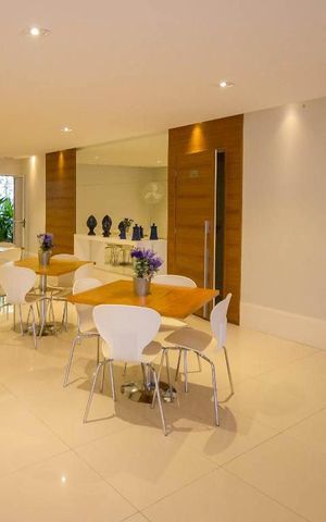 Apartamento à venda com 120m², 3 quartos e 2 vagas Apartamento à venda com 120m², 3 quartos e 2 vagasÁrea comum - Salão de festas
