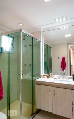 Apartamento à venda com 120m², 3 quartos e 2 vagas Apartamento à venda com 120m², 3 quartos e 2 vagasBanheiro 1 - Suíte
