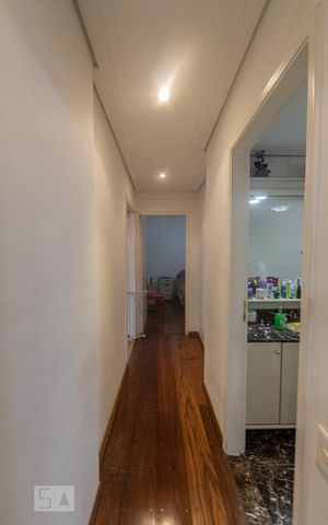 Apartamento à venda com 108m², 3 quartos e 2 vagas Apartamento à venda com 108m², 3 quartos e 2 vagasCorredor
