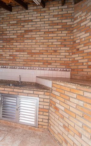 Apartamento à venda com 108m², 3 quartos e 2 vagas Apartamento à venda com 108m², 3 quartos e 2 vagasÁrea comum - Churrasqueira