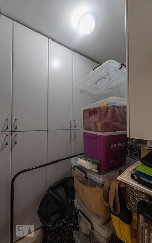 Apartamento à venda com 108m², 3 quartos e 2 vagas Apartamento à venda com 108m², 3 quartos e 2 vagasQuarto de Serviço