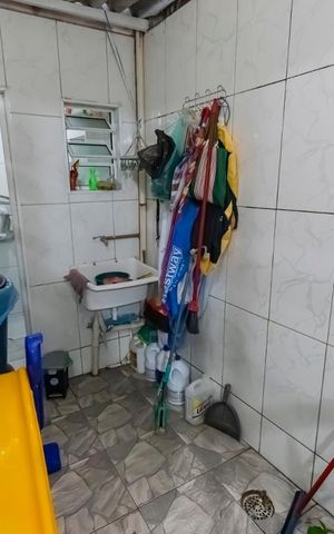 Casa à venda com 100m², 2 quartos e sem vaga1o. Andar - Área de serviço