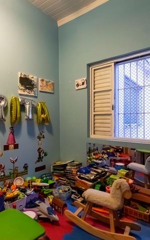 Casa à venda com 100m², 2 quartos e sem vaga2o. Andar - Quarto 1