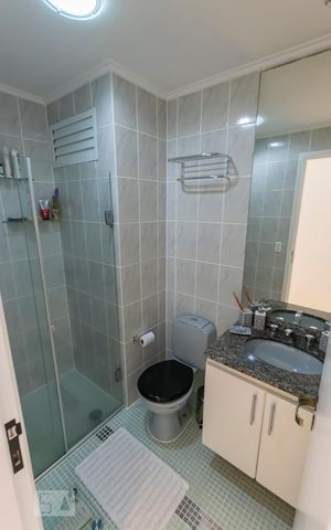 Apartamento para alugar com 61m², 2 quartos e 1 vagaBanheiro social