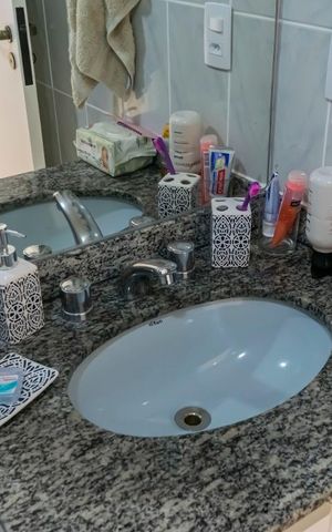 Apartamento para alugar com 61m², 2 quartos e 1 vagaBanheiro social