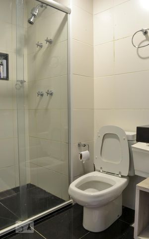 Apartamento à venda com 127m², 3 quartos e 1 vaga Apartamento à venda com 127m², 3 quartos e 1 vagaBanheiro