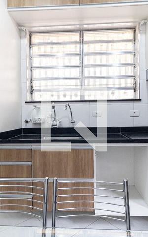 Casa à venda com 200m², 3 quartos e 3 vagas Casa à venda com 200m², 3 quartos e 3 vagasCozinha