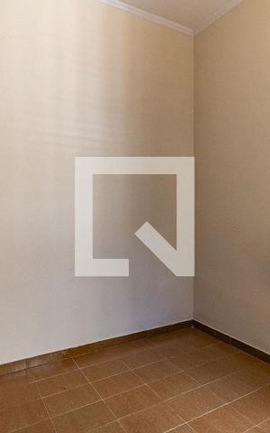 Casa à venda com 200m², 3 quartos e 3 vagas Casa à venda com 200m², 3 quartos e 3 vagasQuarto de Serviço
