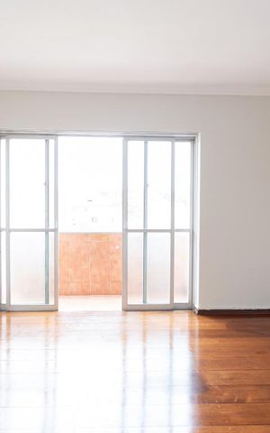 Apartamento à venda com 68m², 2 quartos e 1 vaga Apartamento à venda com 68m², 2 quartos e 1 vagaSala