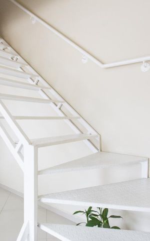 Apartamento à venda com 122m², 2 quartos e 1 vagaEscada