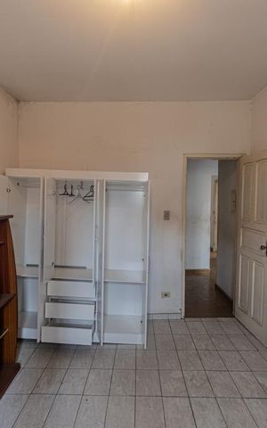 Casa à venda com 184m², 3 quartos e 3 vagas Casa à venda com 184m², 3 quartos e 3 vagasQuarto 1