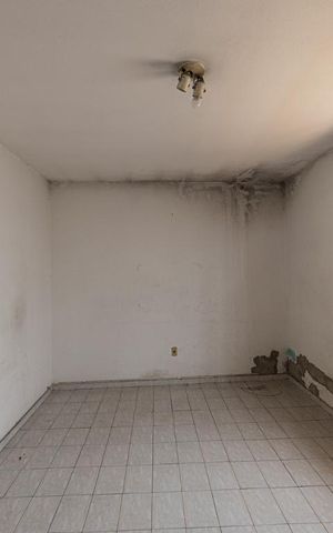 Casa à venda com 184m², 3 quartos e 3 vagas Casa à venda com 184m², 3 quartos e 3 vagasQuarto 3