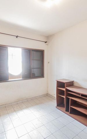 Casa à venda com 184m², 3 quartos e 3 vagas Casa à venda com 184m², 3 quartos e 3 vagasQuarto 1