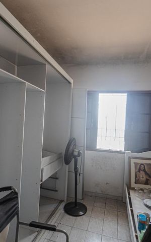 Casa à venda com 184m², 3 quartos e 3 vagas Casa à venda com 184m², 3 quartos e 3 vagasQuarto 2