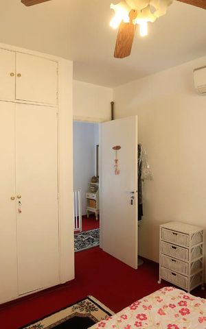 Casa à venda com 260m², 3 quartos e 2 vagasQuarto 2