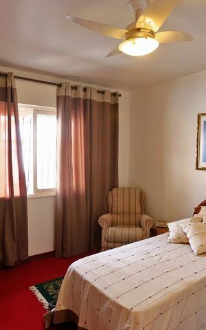 Casa à venda com 260m², 3 quartos e 2 vagasSuíte