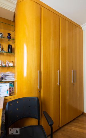 Apartamento à venda com 90m², 4 quartos e 3 vagasEscritório