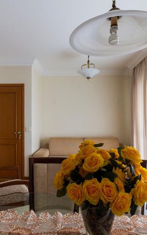 Apartamento à venda com 90m², 4 quartos e 3 vagasSala